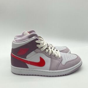 Womens Size 10.5 Nike Air Jordan 1 Mid White Basketball Shoe Sneaker DR0174-500